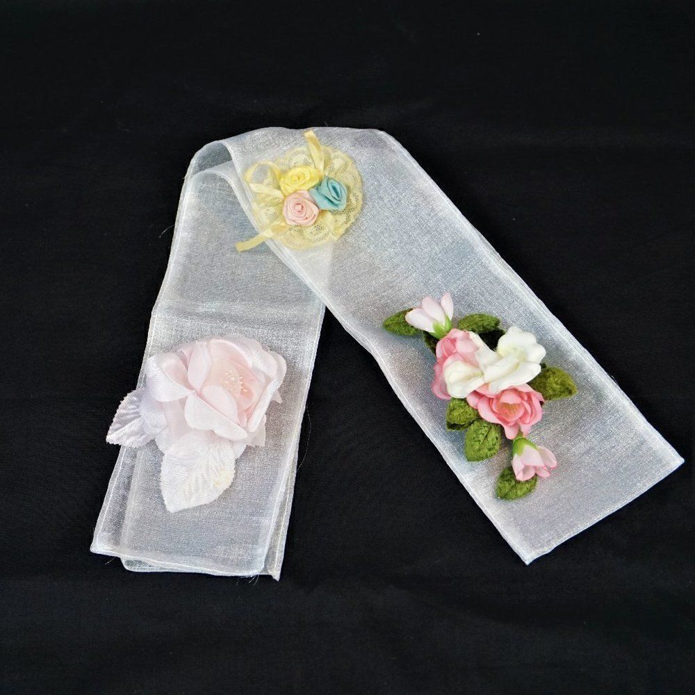 Estate Find Flower Decorations Bow Ribbon Appliques Craft Supply Wedding